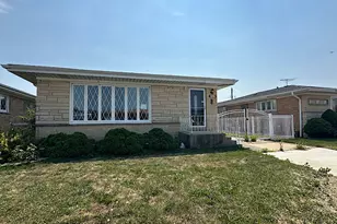 8517 W Carmen Ave, Chicago, IL 60656 - Photo 1