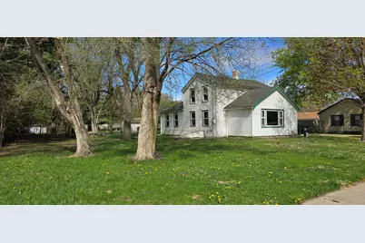 434 Whitman Street, Belvidere, IL 61008 - Photo 1