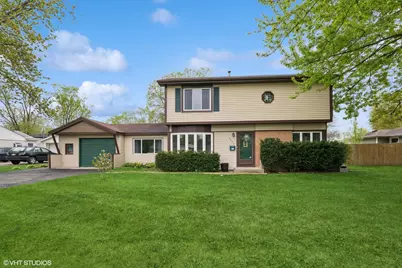 2404 Meadow Drive, Rolling Meadows, IL 60008 - Photo 1