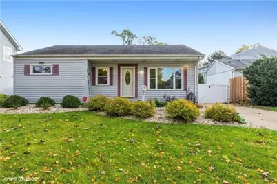 303 N School Street, Mount Prospect, IL 60056 - Photo 1