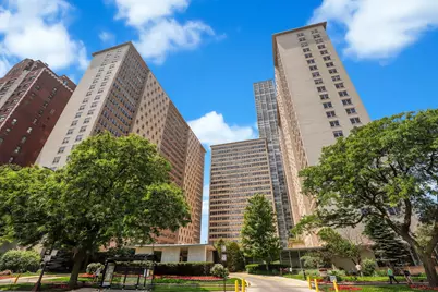 3950 N Lake Shore Drive #720D, Chicago, IL 60613 - Photo 1