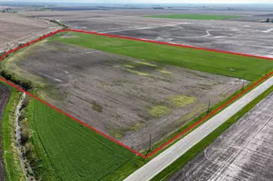 9250 9000N Rd, Grant Park, IL 60940 - Photo 1