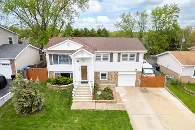 9036 W 89th Street, Hickory Hills, IL 60457 - Photo 1