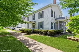 1027 Paul St, Ottawa, IL 61350 - Photo 1