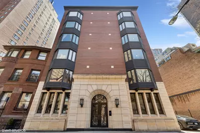 39 E Schiller Street #3W, Chicago, IL 60610 - Photo 1