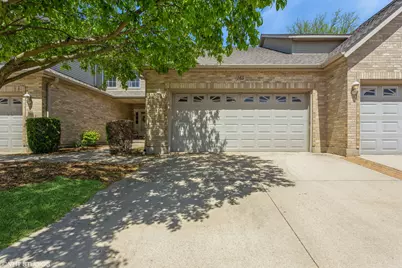 165 McLaren Drive N, Sycamore, IL 60178 - Photo 1