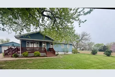 304 W Monroe Street, Magnolia, IL 61336 - Photo 1