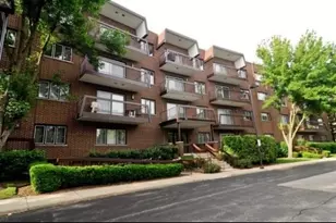 300 E Dundee Rd, Buffalo Grove, IL 60089 - Photo 1