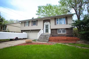 [Address not provided], Streamwood, IL 60107 - Photo 1