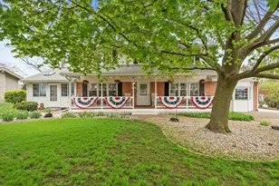 200 S Rathje Rd, Peotone, IL 60468 - Photo 1