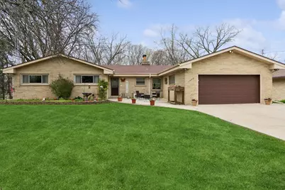 1225 N Osborne Boulevard, Racine, WI 53405 - Photo 1