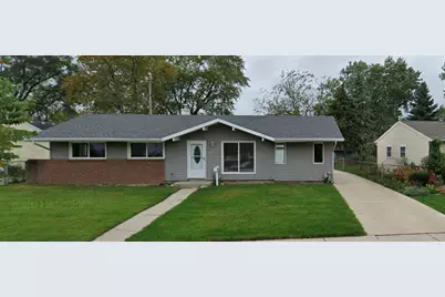 1250 Post Road, Aurora, IL 60506 - Photo 1