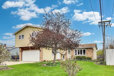 1307 N McAree Road, Waukegan, IL 60085 - Photo 1