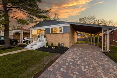 1526 N Maple Avenue, La Grange Park, IL 60526 - Photo 1