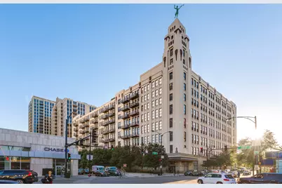 758 N Larrabee Street #620, Chicago, IL 60654 - Photo 1