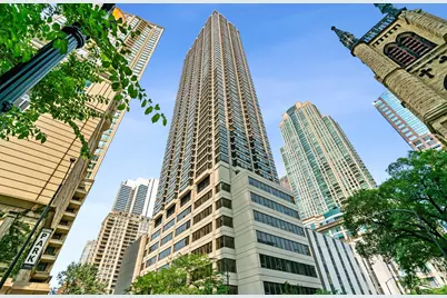 30 E Huron Street #1110, Chicago, IL 60611 - Photo 1