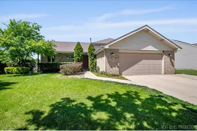 16757 W Oneida Drive, Lockport, IL 60441 - Photo 1