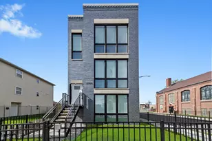 2700 W Jackson Blvd, Chicago, IL 60612 - Photo 1