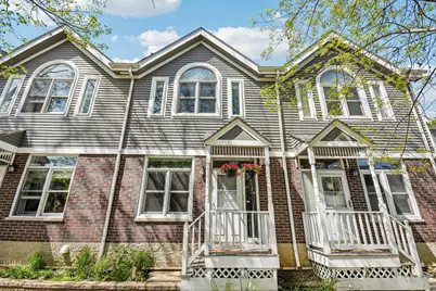 1152 W School Street #1152, Chicago, IL 60657 - Photo 1