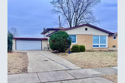 76 E Craig Drive, Chicago Heights, IL 60411 - Photo 1