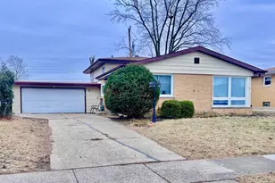 76 E Craig Dr, Chicago Heights, IL 60411 - Photo 1