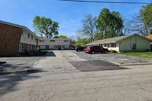 535 Pearl Ave, Loves Park, IL 61111 - Photo 1