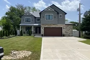 313 Roger Rd, Darien, IL 60561 - Photo 1