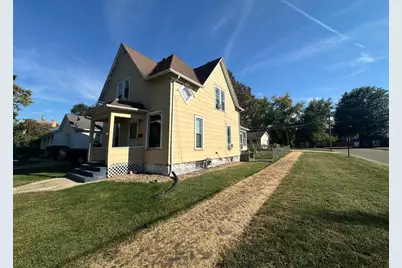 111 W Larue Street, Streator, IL 61364 - Photo 1