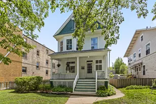 714 Seward St, Evanston, IL 60202 - Photo 1