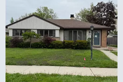 447 N Highview Avenue, Elmhurst, IL 60126 - Photo 1