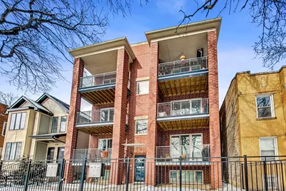3708 W Cornelia Avenue #2E, Chicago, IL 60618 - Photo 1