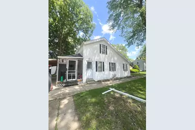 416 W Washington Street, Morris, IL 60450 - Photo 1
