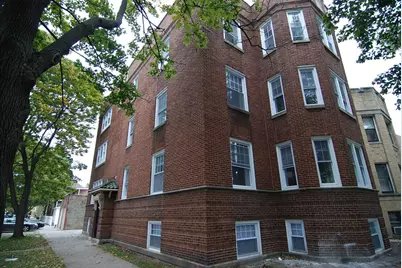 2453 W Arthur Avenue #3, Chicago, IL 60645 - Photo 1
