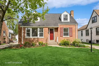 439 S Evergreen Avenue, Arlington Heights, IL 60005 - Photo 1