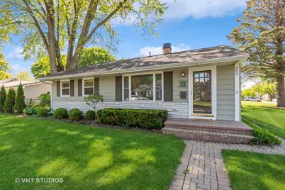 605 S Stewart Avenue, Libertyville, IL 60048 - Photo 1