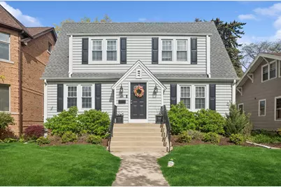 225 N Knight Avenue, Park Ridge, IL 60068 - Photo 1