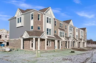 6283 Sandbelt Dr, Woodridge, IL 60517 - Photo 1