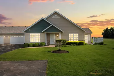 2113 Waterbury Lane W #2113, Sycamore, IL 60178 - Photo 1