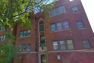 904 S Elmwood Ave, Oak Park, IL 60304 - Photo 1