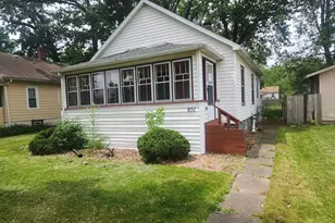 931 S Nelson Ave, Kankakee, IL 60901 - Photo 1