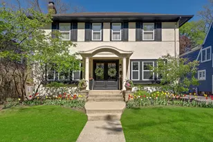 727 N Catherine Ave, La Grange Park, IL 60526 - Photo 1