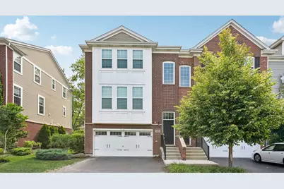 2490 Huntleigh Lane, Woodridge, IL 60517 - Photo 1