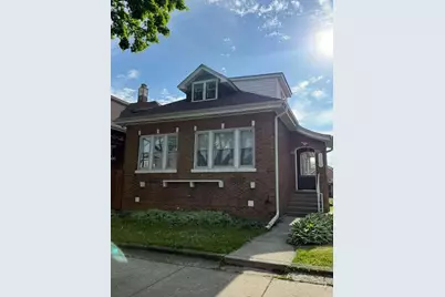 5722 S Sacramento Avenue, Chicago, IL 60629 - Photo 1