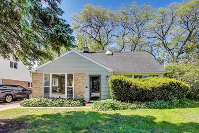 600 Long Road, Glenview, IL 60025 - Photo 1