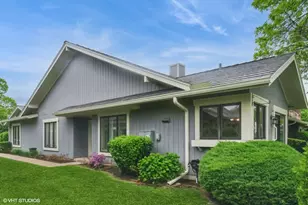 1312 Kempton Dr, Libertyville, IL 60048 - Photo 1