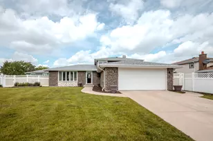 8440 Anvil Pl, Tinley Park, IL 60487 - Photo 1