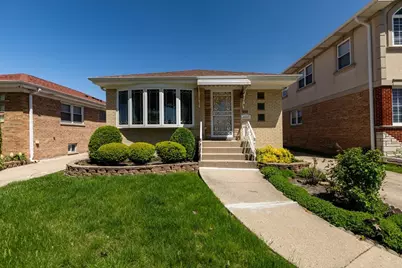 4717 N Newcastle Avenue, Harwood Heights, IL 60706 - Photo 1