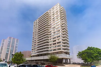 5601 N Sheridan Road #6C, Chicago, IL 60640 - Photo 1