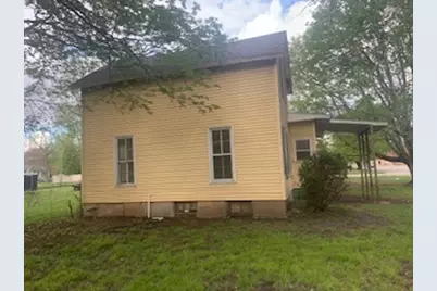 112 W Franklin Street, Mclean, IL 61754 - Photo 1