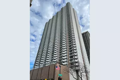 6033 N Sheridan Road #17A, Chicago, IL 60660 - Photo 1
